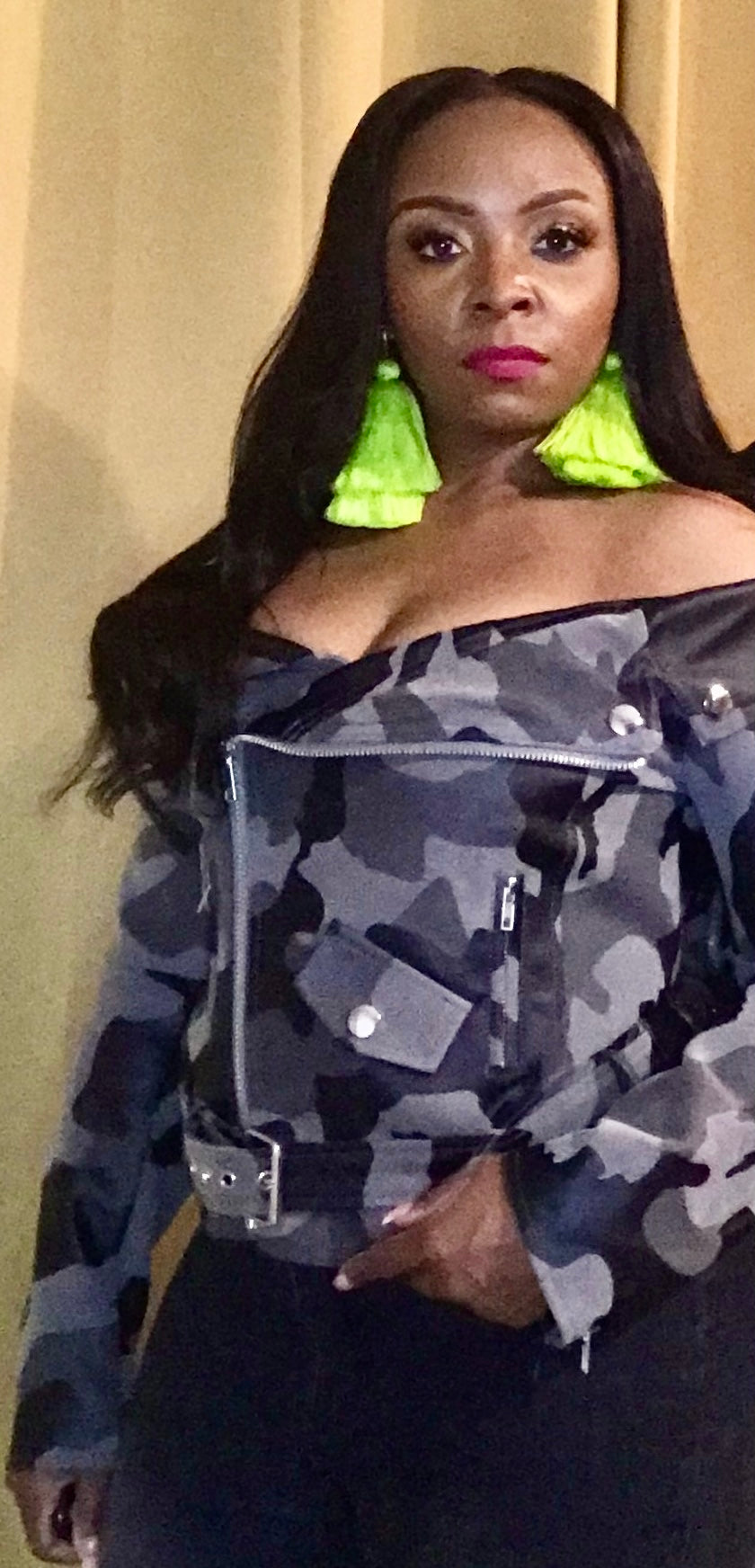 Off the shoulder camo jacket